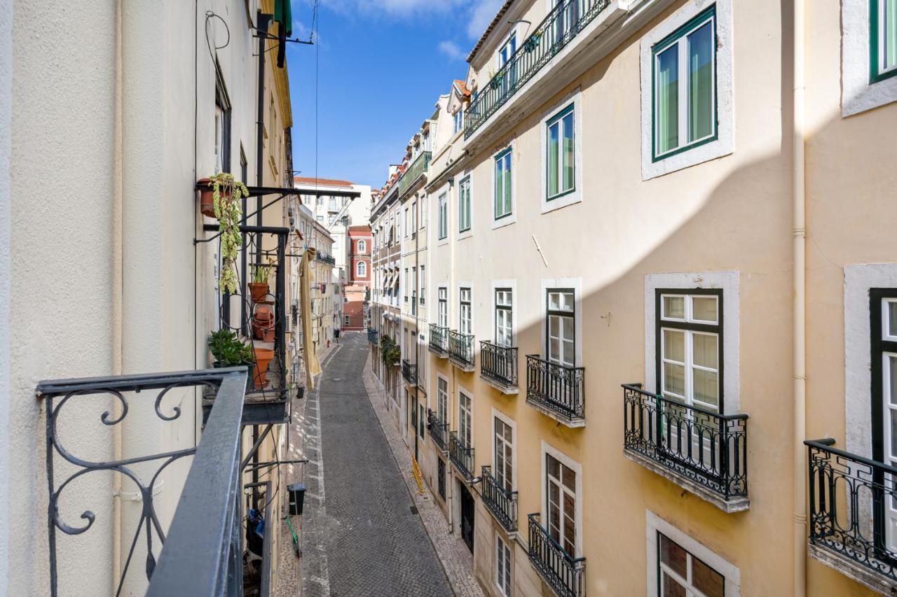 Altido Elegant Apartments Moments From Carmo Convent, In Bairro Alto Лиссабон Экстерьер фото
