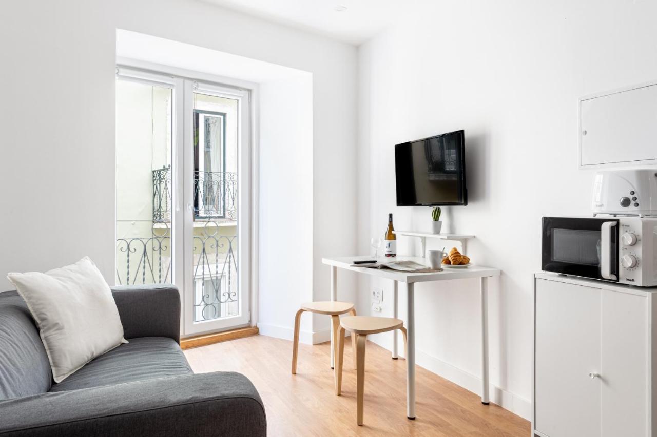 Altido Elegant Apartments Moments From Carmo Convent, In Bairro Alto Лиссабон Экстерьер фото
