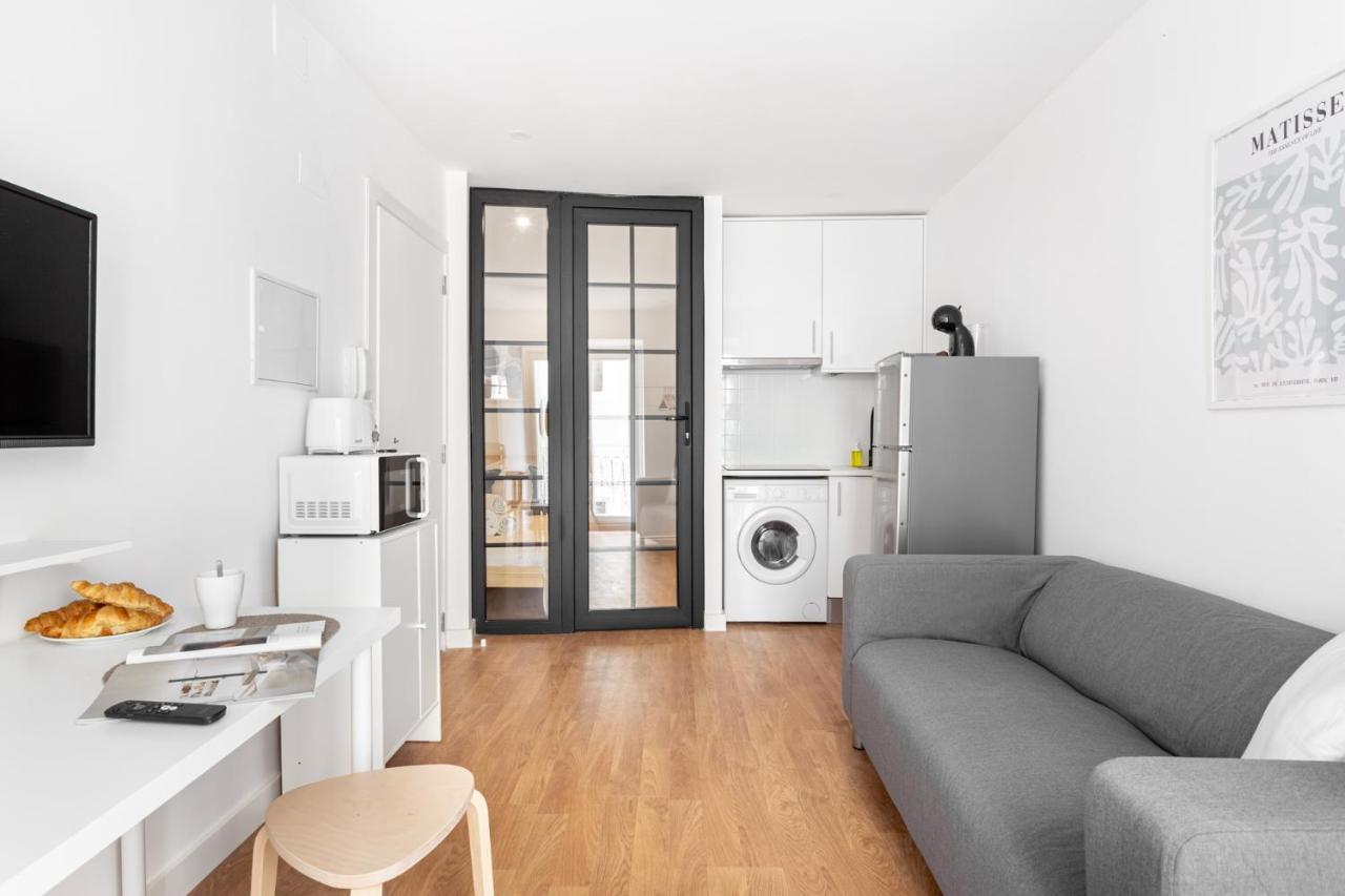 Altido Elegant Apartments Moments From Carmo Convent, In Bairro Alto Лиссабон Экстерьер фото