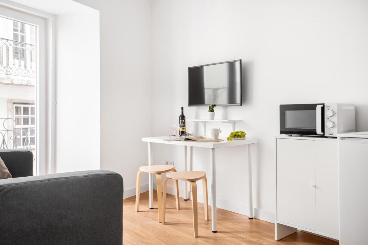 Altido Elegant Apartments Moments From Carmo Convent, In Bairro Alto Лиссабон Экстерьер фото