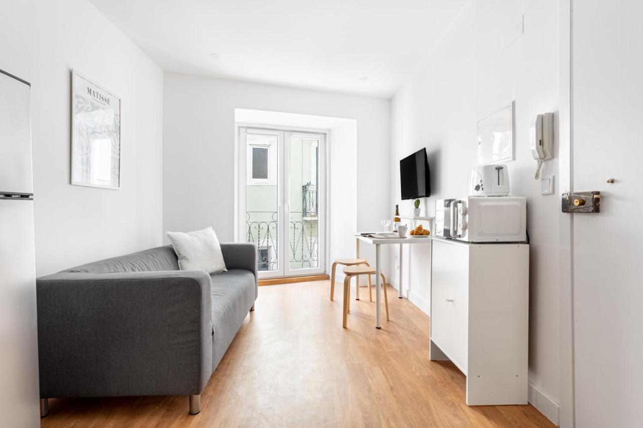 Altido Elegant Apartments Moments From Carmo Convent, In Bairro Alto Лиссабон Экстерьер фото