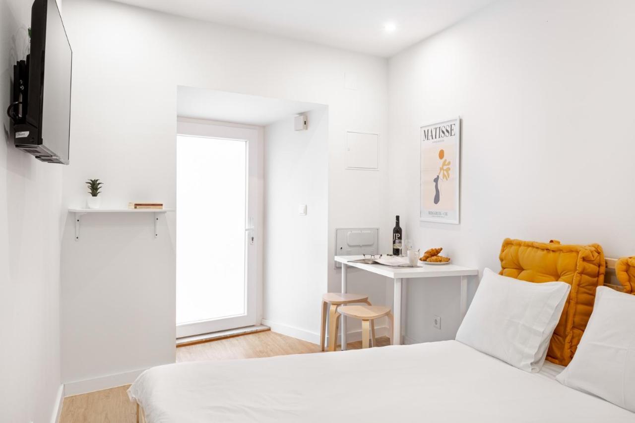 Altido Elegant Apartments Moments From Carmo Convent, In Bairro Alto Лиссабон Экстерьер фото