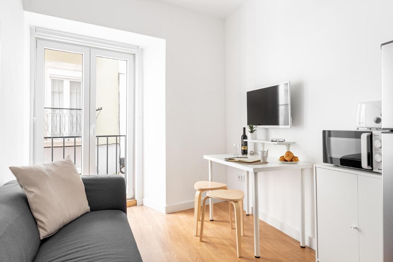 Altido Elegant Apartments Moments From Carmo Convent, In Bairro Alto Лиссабон Экстерьер фото